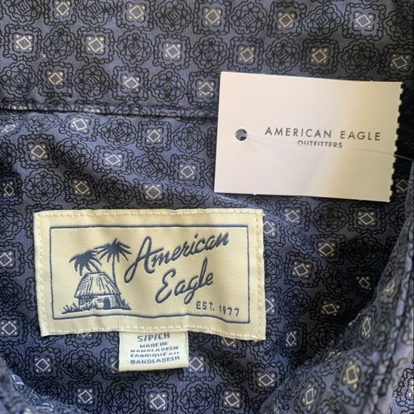 American Eagle Micro Dot Button-Up Resort Shirt - Picture 2 of 3